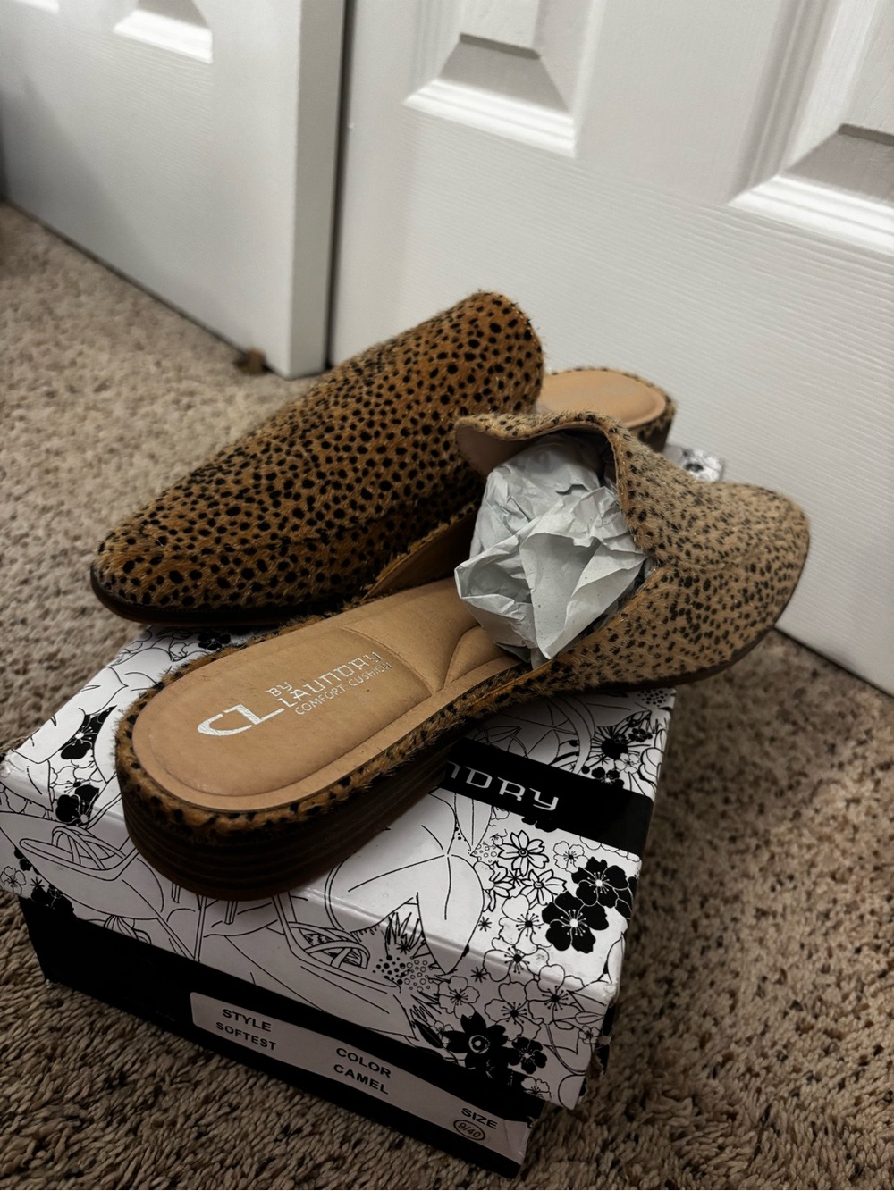 Women's Chinese Laundry Camel Leopard-Print Slip-On Mules